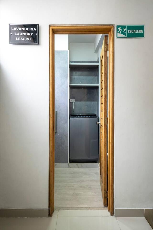 7 - 1 Parque 93, Apartment *